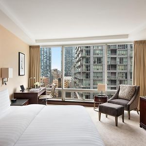 Executive Terrace Room
